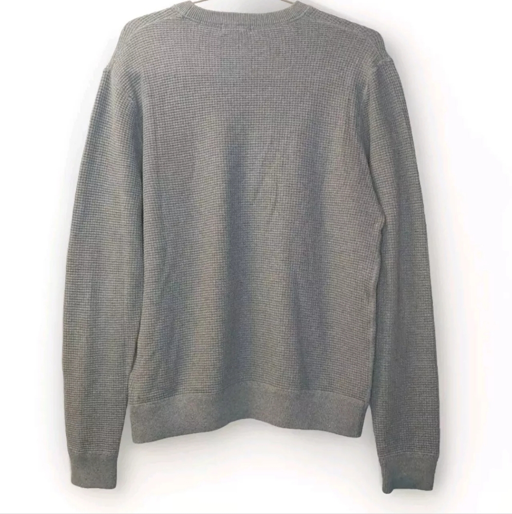 Michael Kors Waffle Knit Thermal Top Men Large Gray Crewneck Preppy Ski Travel - Picture 3 of 8